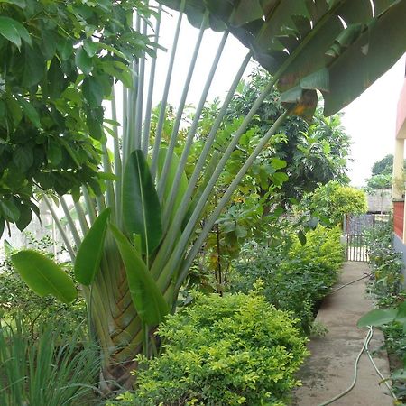 Santos'S House Hotell Sao Tome Exteriör bild